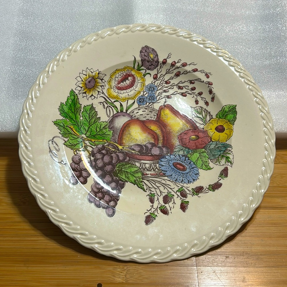 VINTAGE (1940s) VERNON KILNS “Fruitdale”‎ Platter, Good Condition